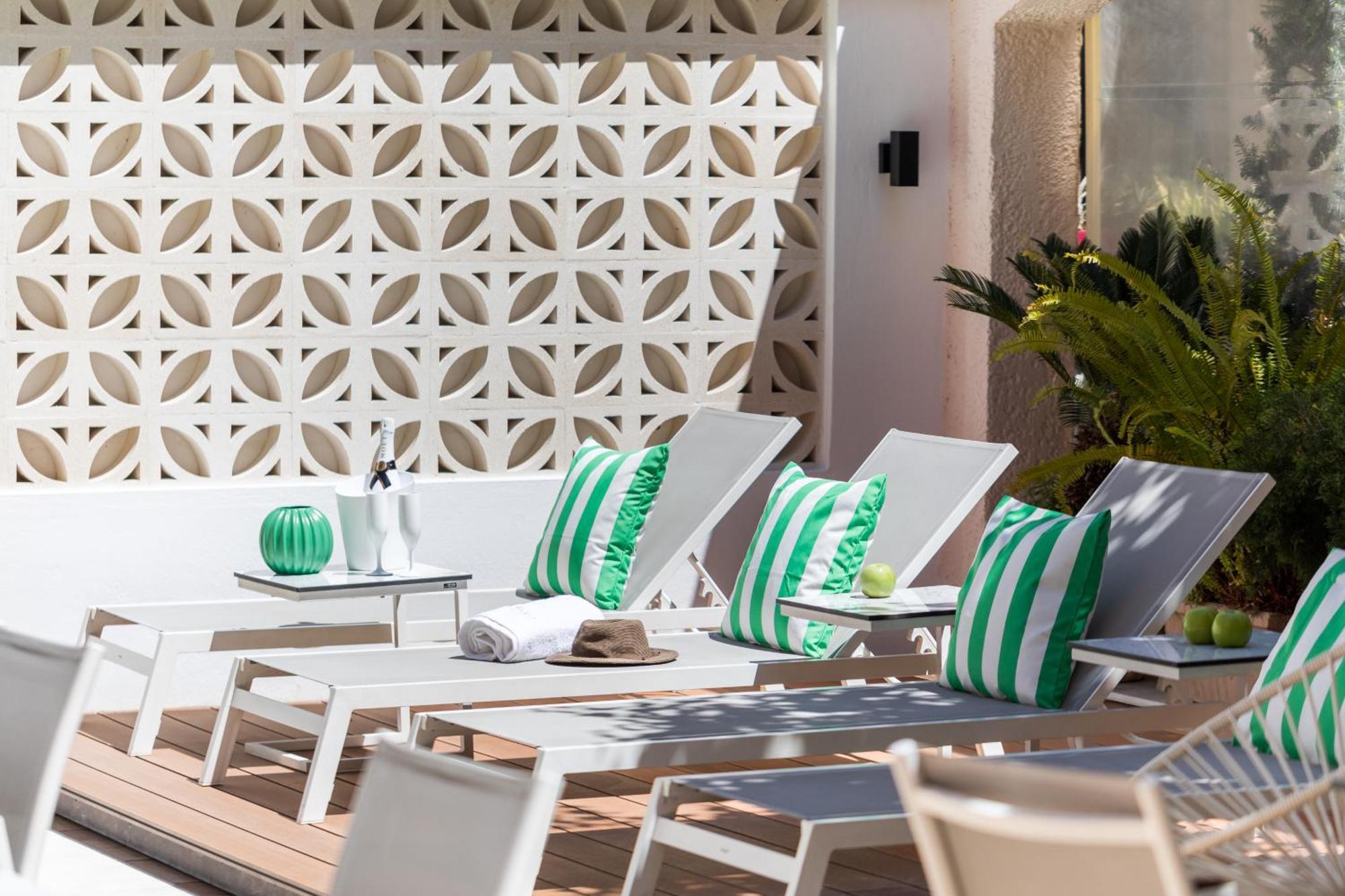 Eliza Hotel By Panel Hospitality Neoi Poroi Exterior photo
